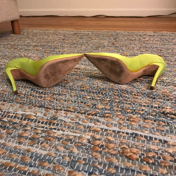 Christian Dior lime green/neon yellow heels - Picture 4 of 4